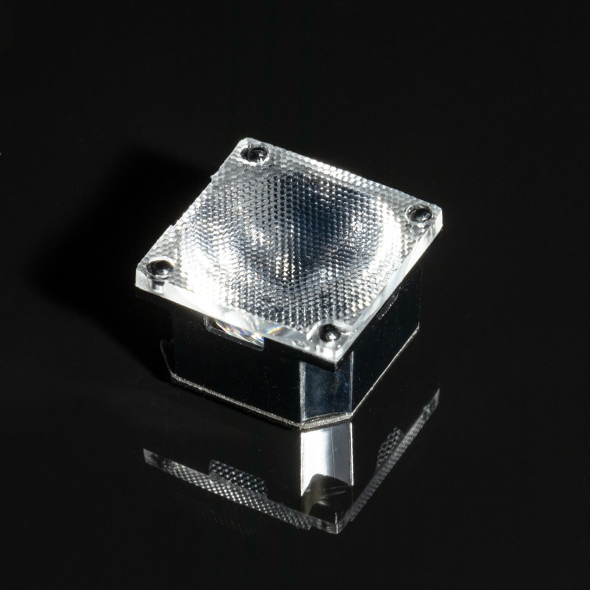 LEDiL ROSE-UV-G3 LED Lens 30deg CA19410_ROSE-UV-G3-W2 - view 2