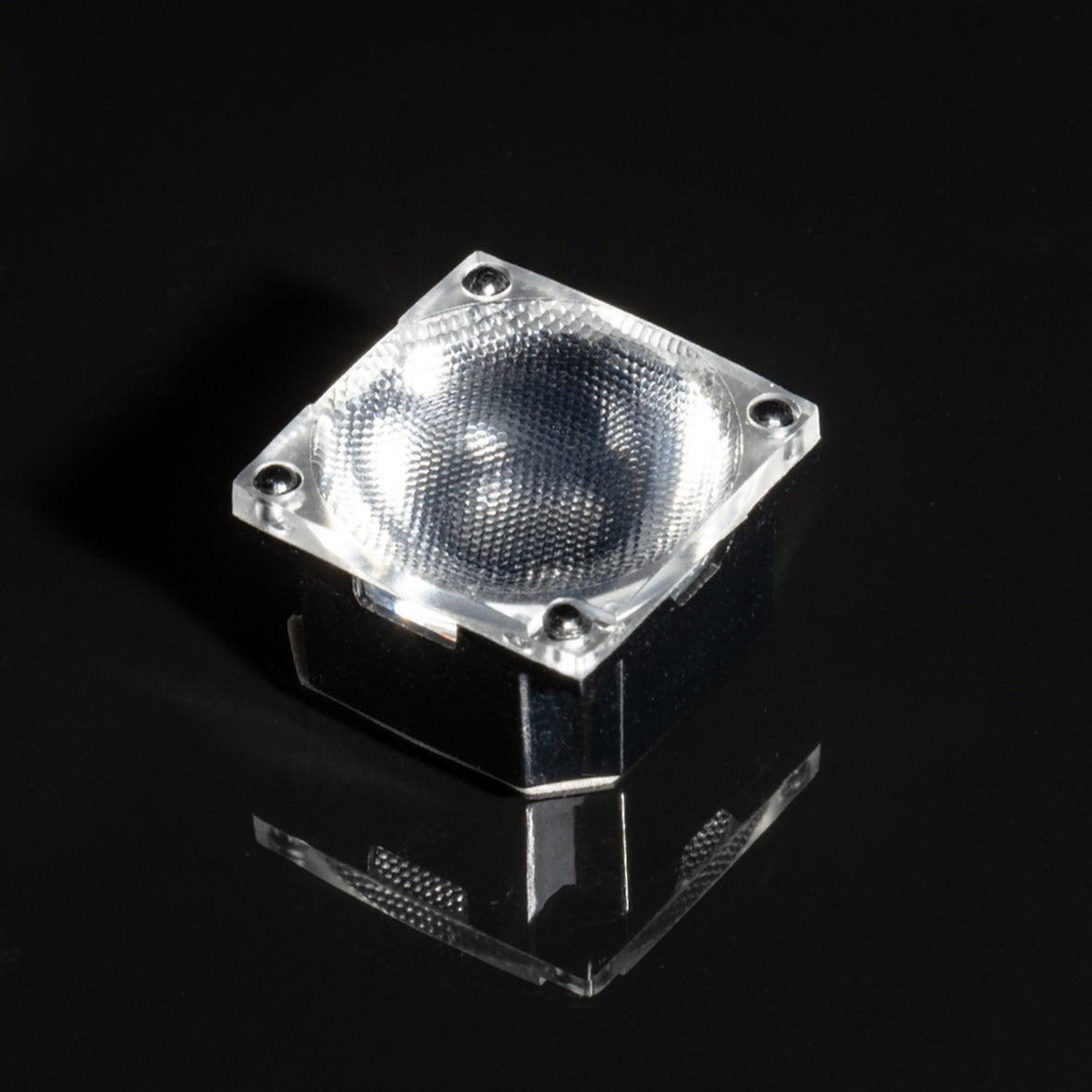 LEDiL ROSE-UV-G3 LED Lens 30deg CA19410_ROSE-UV-G3-W2 - view 3