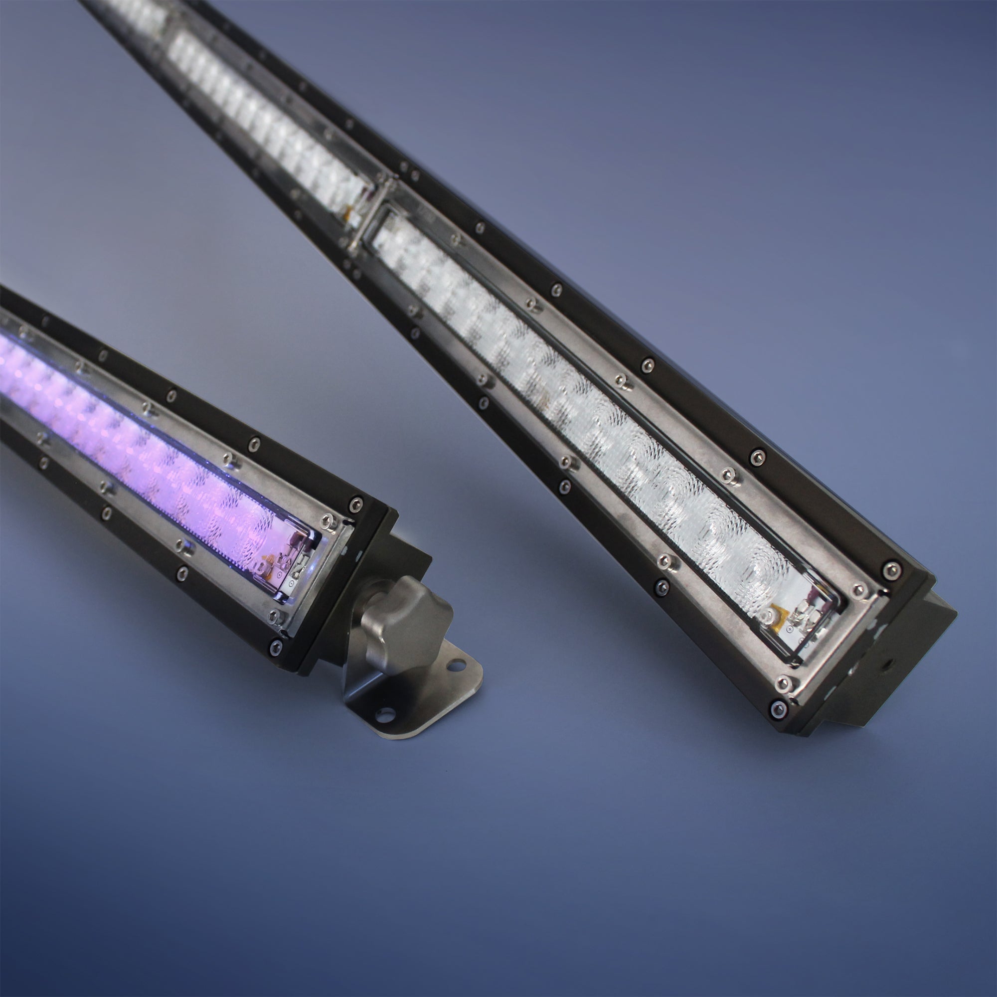 Violet900 UVC LED Light 280nm 2952mW 36 LEDs 42deg 48V 86W 89cm 3m cable
