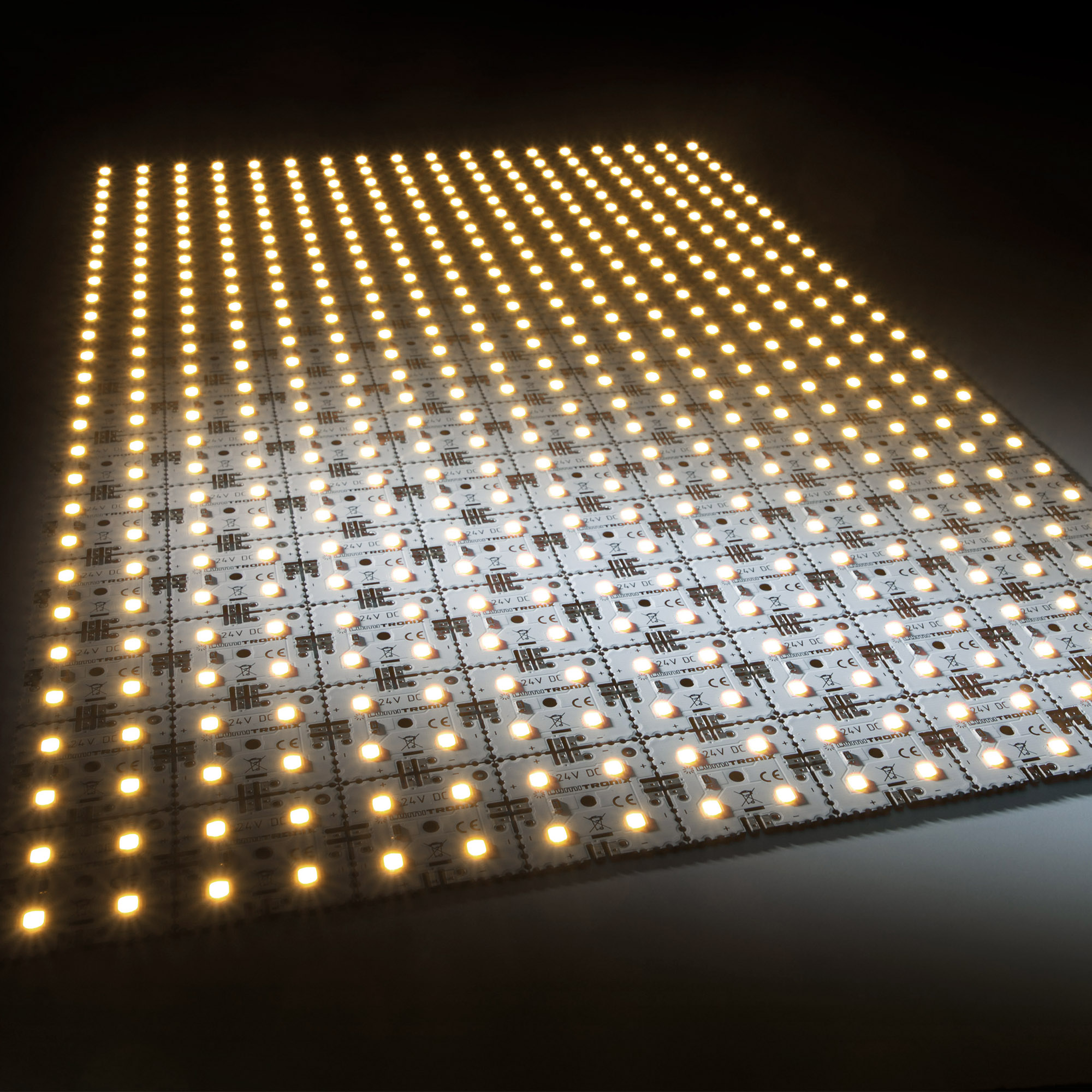 MatrixMini-126-4080 Nichia LED Module (9x14) CRI95 warm white 3000K 8875lm 504 LEDs 24V 75.8W 27x42cm (78000 lm/sqm)