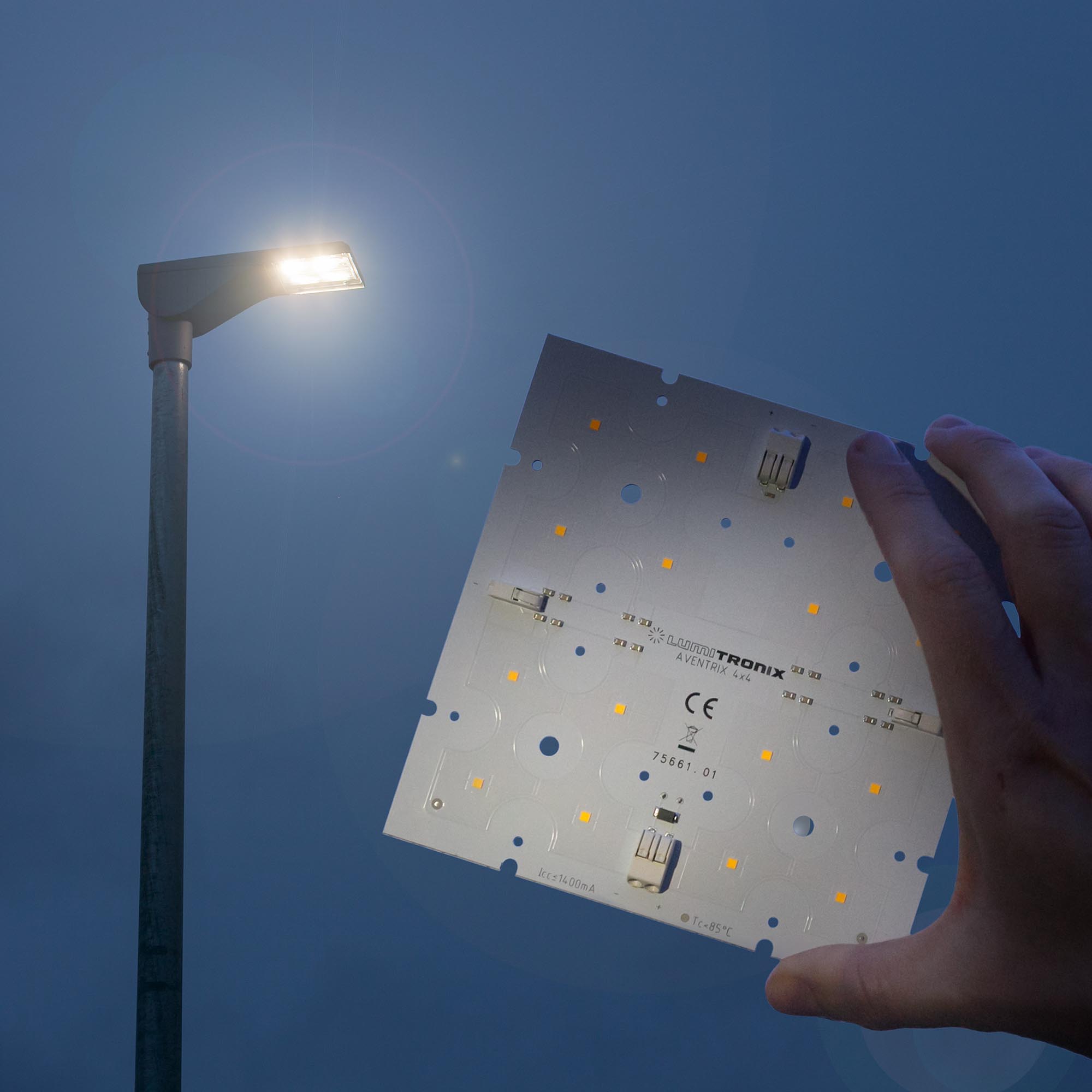 Nichia Power LED Module E21 4x4 16 LEDs White 4000K 68.8W 7785lm