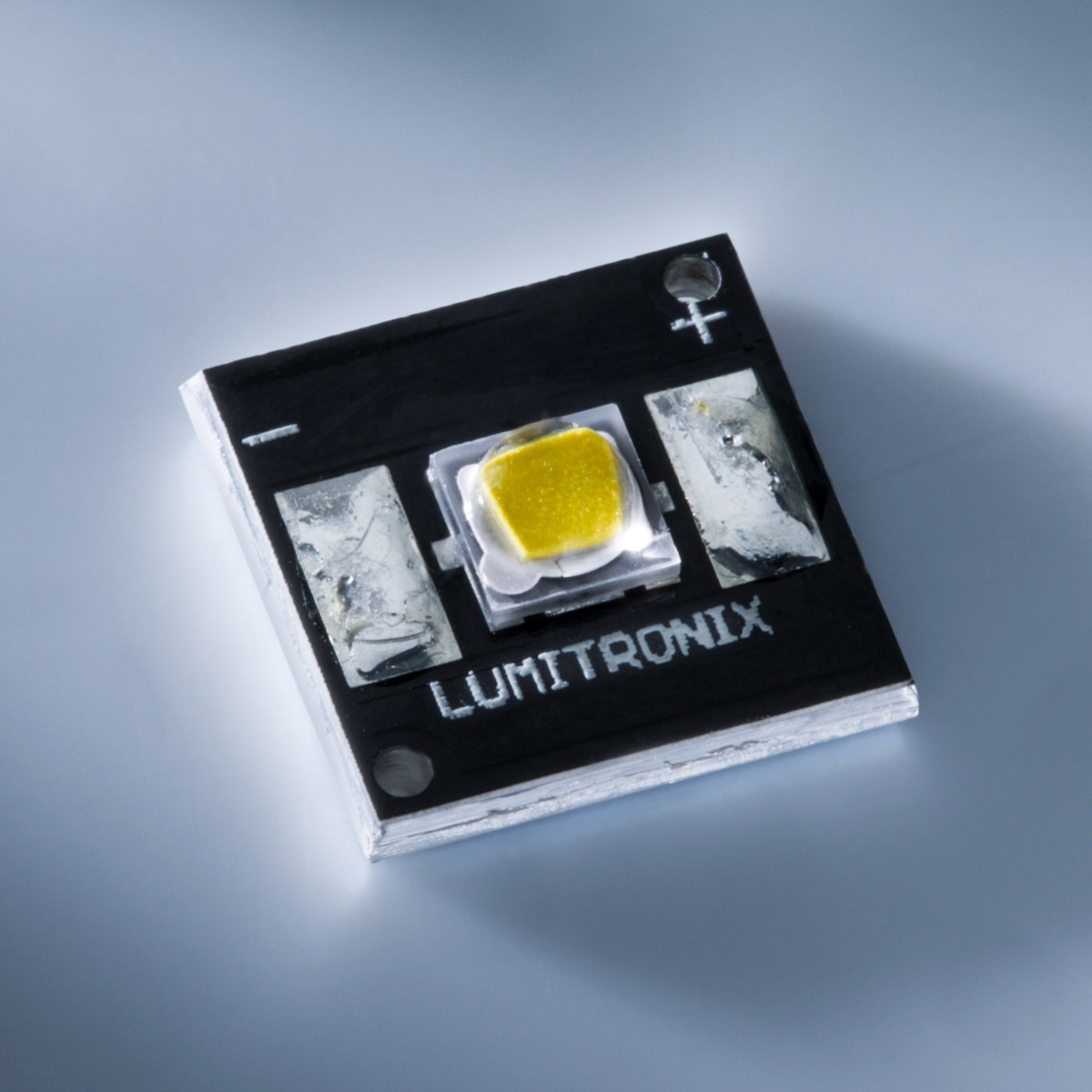 Nichia NVSW219C LED 586lm at 1800mA white 5000K PCB (10x10mm)