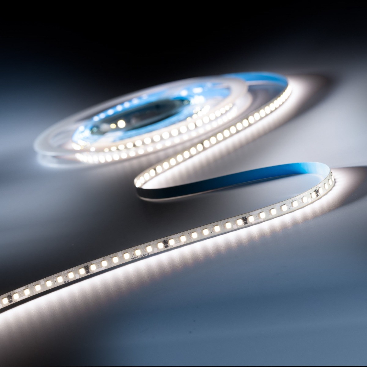 LumProtect IP67 LumiFlex3080 Seoul LED Strip pure white CRI80 4000K 14800lm 24V 140 LEDs/m 5m reel (2960lm/m 19.2W/m) 
