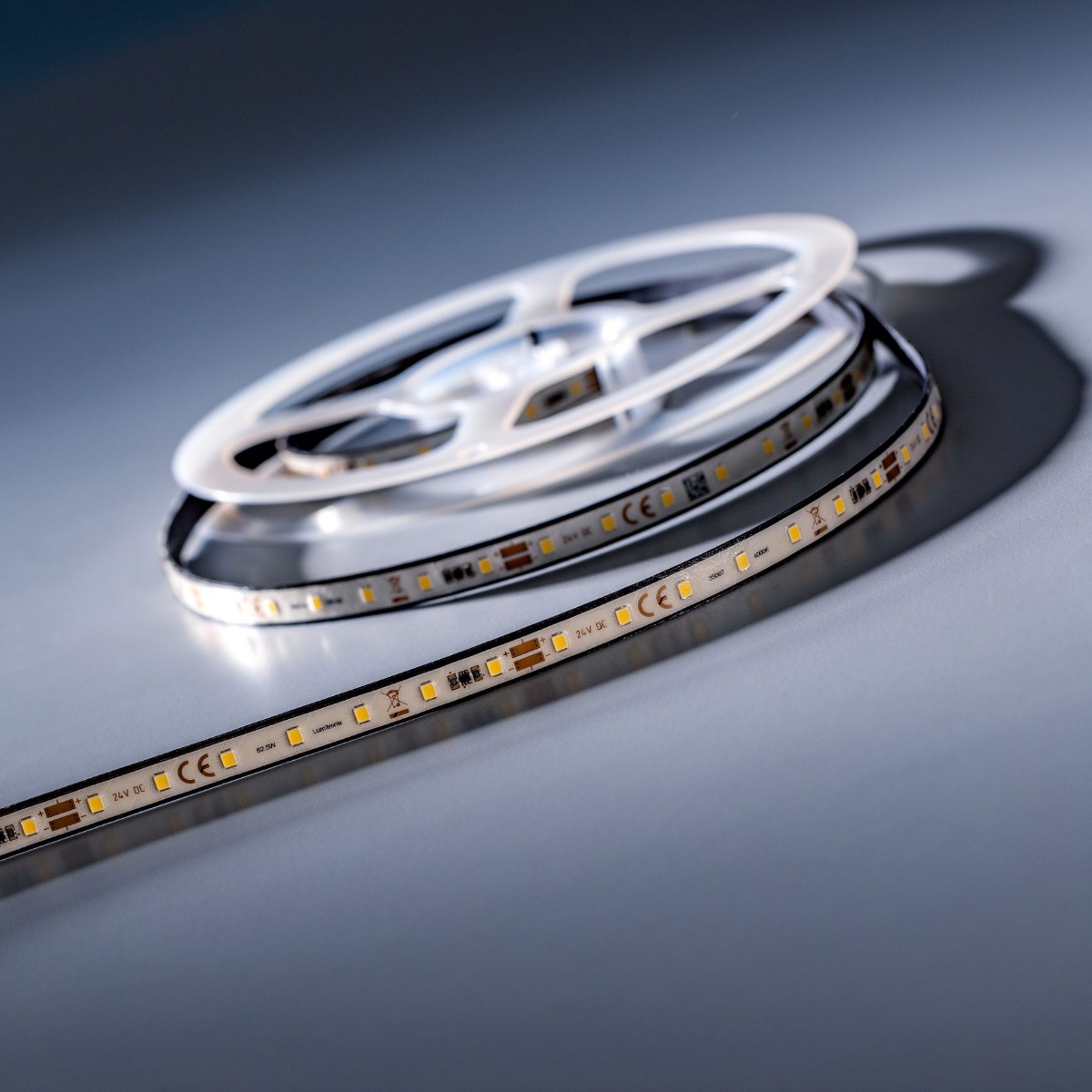 LumProtect IP67 LumiFlex2080 Samsung LED Strip warm white CRI80 2700K 6500lm 24V 70 LEDs/m 5m reel (1300lm/m and 12.6W/m) 